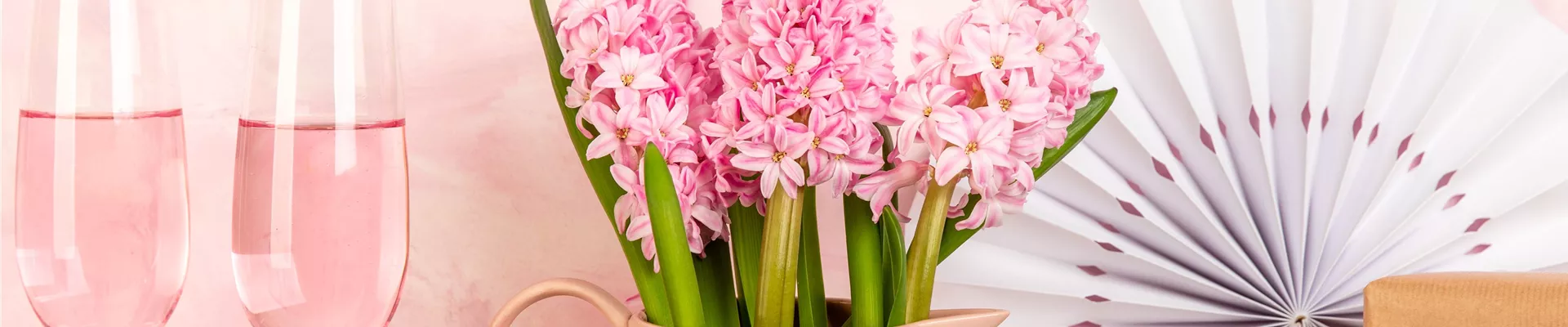 Valentinstag - Tischambiente mit Deko